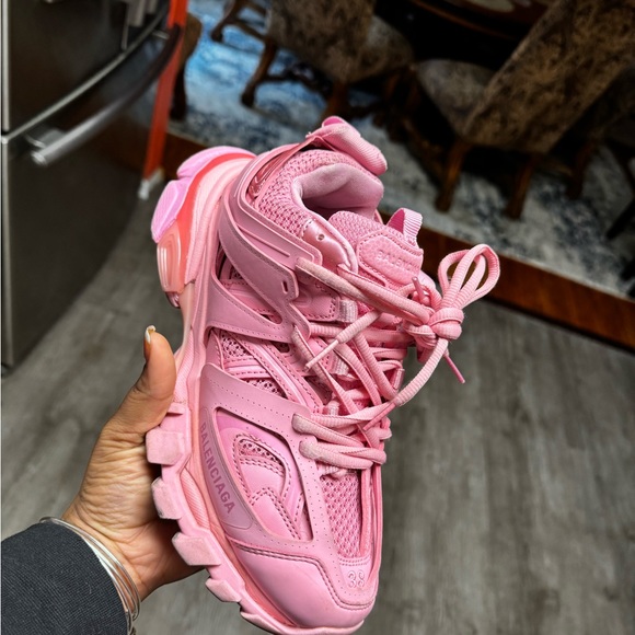 balenciaga track sneakers pink